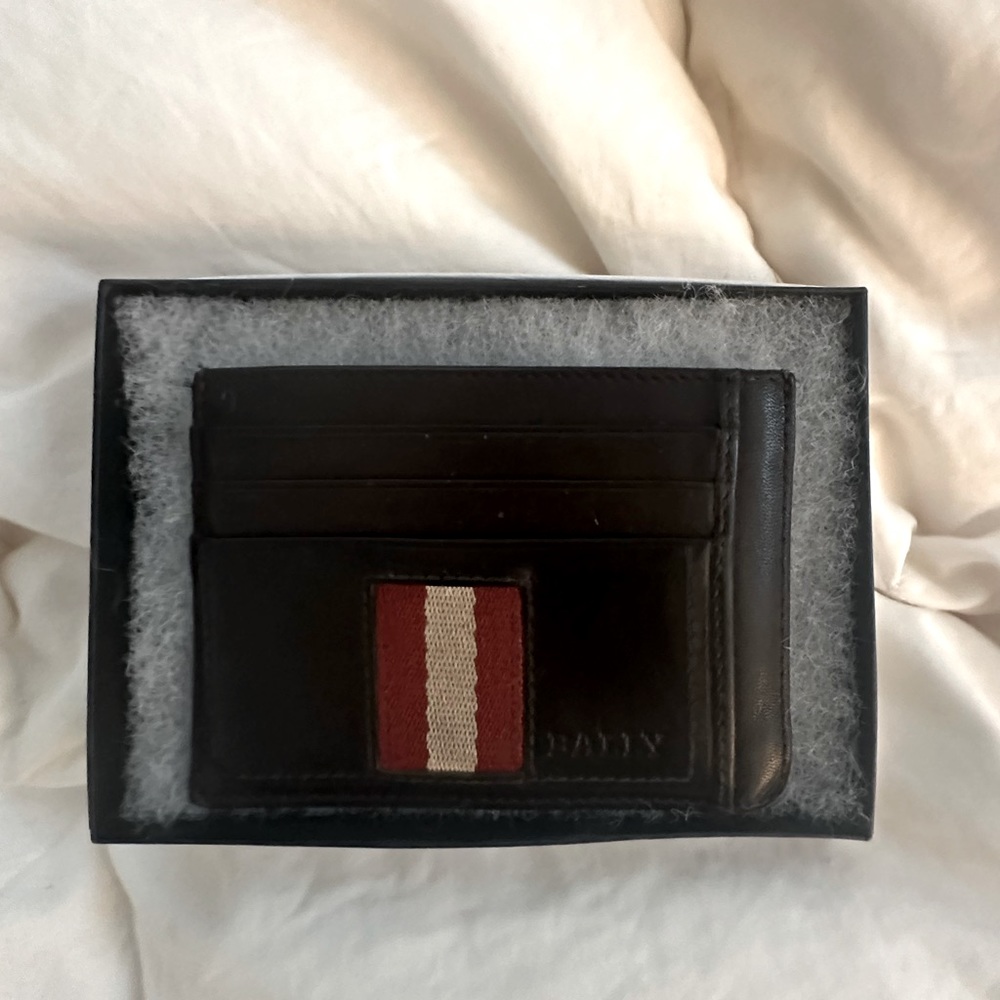 Bally card holder